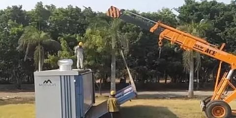 மடக்கி வைக்கக்கூடிய கொரோனா மருத்துவமனை.. ஐஐடி உதவியுடன் கேரளத்தில் அமைப்பு