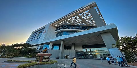 போட்டித் தேர்வர்களே கவலையை விடுங்கள்... இணையவழி கருத்தரங்கு தொடக்கம்