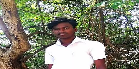 அழுகிய நிலையில் கல்லூரி மாணவனின் சடலம் - கொலையா?