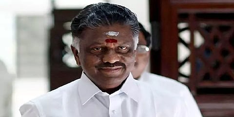 தொண்டர்கள் கட்சிக்கே விசுவாசமாக இருக்க வேண்டும் - நிர்வாகிகள் கூட்டத்தில் பேசிய ஓபிஎஸ்