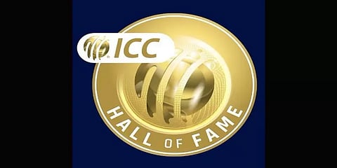 எதன் அடிப்படையில் "ஹால் ஆஃப் பேஃம்" விருது வழங்குகிறது ஐசிசி ?