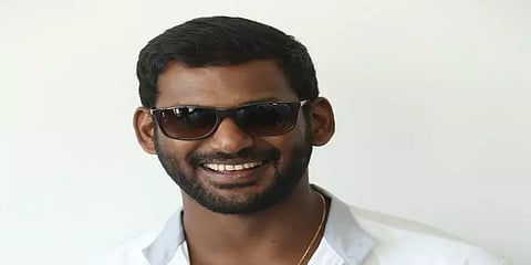 சினிமா படப்பிடிப்புகளை தொடங்க தமிழக அரசின் அனுமதியை எதிர்பார்த்திருக்கிறோம்-விஷால்