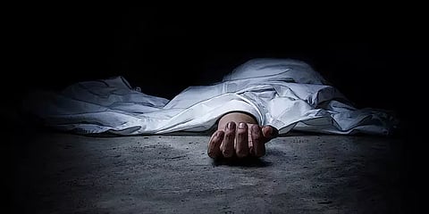 சென்னை : கொள்ளை வழக்குகளில் தொடர்புடையவர் வெட்டிக்கொலை!