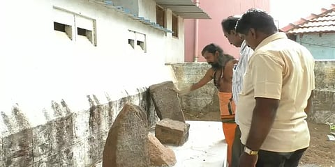 300 ஆண்டு கால பழமையான கல்வெட்டு - மதுரையில் ஆராய்ச்சியாளர்கள் கண்டுபிடிப்பு