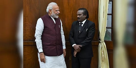 வசந்தகுமார் மறைவு வருத்தமளிக்கிறது : பிரதமர் மோடி இரங்கல்