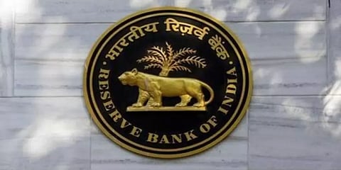 வங்கிக் கடனை திருப்பி செலுத்த கால அவகாசத்தை நீட்டிக்குமா ரிசர்வ் வங்கி?