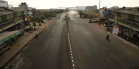 தமிழகம்: ஆகஸ்ட் மாதத்தின் கடைசி தளர்வுகள் இல்லா ஊரடங்கு இன்று !