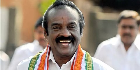 சொந்த ஊரில் வசந்தகுமார் எம்பியின் உடலுக்கு கண்ணீர் அஞ்சலி !