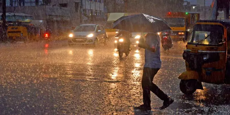 6 மாவட்டங்களில் கனமழை பெய்ய வாய்ப்பு... எங்கெல்லாம் தெரியுமா?