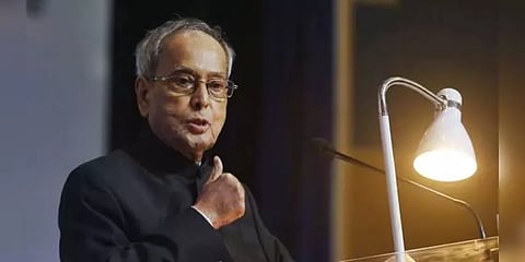 முன்னாள் குடியரசுத் தலைவர் பிரணாப் முகர்ஜி காலமானார்