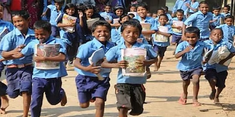 பத்து லட்சத்தைக் கடந்த மாணவர் சேர்க்கை... அரசுப் பள்ளிகளில் பெற்றோர்கள் ஆர்வம்