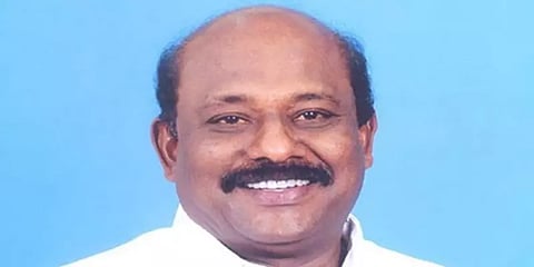 சிறு வியாபாரிகளுக்கு 5 லட்சம் வட்டியில்லா கடன் வழங்க வேண்டும் - விக்கிரமராஜா...