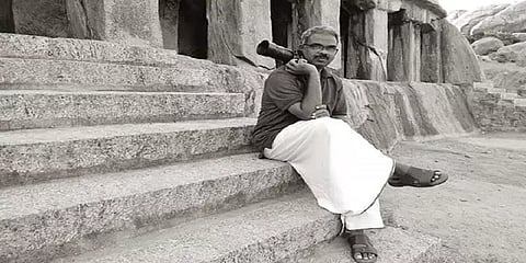 எளிய விஷயங்களின் காதலர் நித்யன்... செல்போன் படங்களில் ஒளிரும் இயற்கை