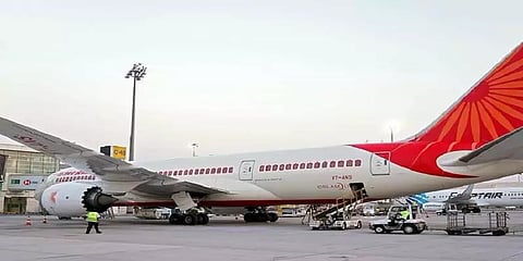 தினமும் தாயகம் திரும்பும் 3 ஆயிரம் இந்தியர்கள்... விமானப் பயணங்களில் இயல்பு நிலை