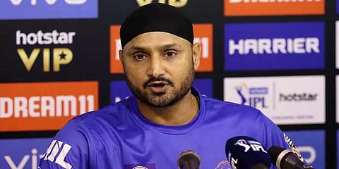 ஐ.பி.எல் தொடரிலிருந்து ஹர்பஜன் சிங் விலகல்