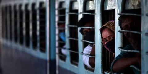 தமிழகத்தில் சிறப்பு ரயில்களுக்கான முன்பதிவு இன்று தொடக்கம்