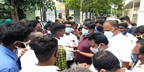 தீக்குளித்து உயிரிழந்த விவசாயி.. நிவாரணம் வழங்க தருமபுரி எம்.பி கோரிக்கை