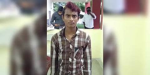 சாப்பிடும்போது ஊறுகாயை மறைத்து வைத்த சிறுவன்: ஆத்திரத்தில் அடித்து கொன்ற இளைஞர்