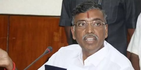 பொறியியல் அரியர் தேர்வுகளை நடத்த தயார் என ஏஐசிடிஇ-க்கு கடிதமா?: அமைச்சர் அன்பழகன் விளக்கம்