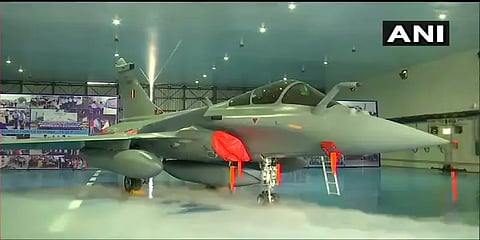 அனைத்து மத பூஜைகளுக்கு பின் இந்திய விமானப்படையில் முறைப்படி இணைந்தது ரஃபேல் !