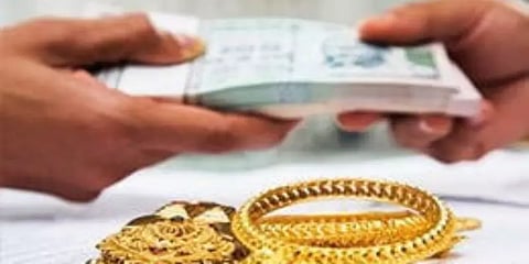 கவரிங் நகைகளுக்கு 101 முறை வங்கிக் கடன்... போலீசாரையே அதிர வைக்கும் மெகா மோசடியின் பின்னணி