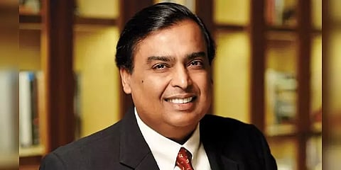கொரோனா வறட்சியிலும் வருமானத்தின் உச்சியில் அம்பானி : எப்படி சாத்தியம்..?