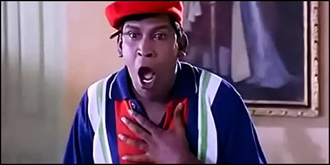 உடல் பாவனையில் வேற லெவல்.. டயலாக் டெலிவரியில் அடிதூள்... ‘மீம்களின் நாயகன்’ வடிவேல்.!