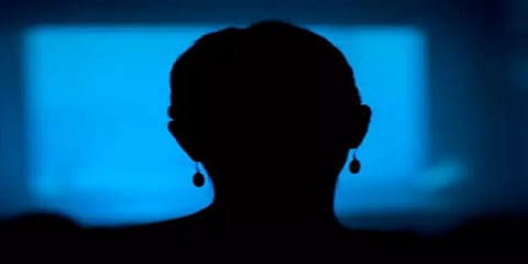 பாகிஸ்தான் ஹைவேயில் பெண்ணுக்கு கூட்டு பாலியல் வன்கொடுமை: வெடித்த போராட்டம்