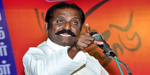 ”அழிக்க வேண்டியது அநீதியைத்தான்; உயிர்களை அல்ல” வைரமுத்து ட்வீட்