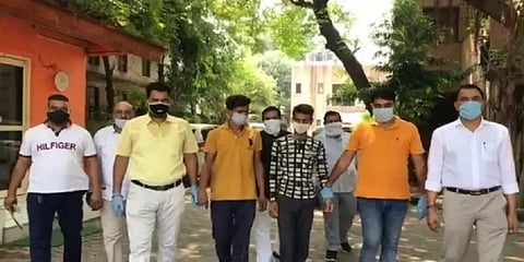 வாடகை கார் ஓட்டுநரை கொன்று புதைத்து கொள்ளை - 9 மாதங்களுக்கு பின் சிக்கிய குற்றவாளிகள்