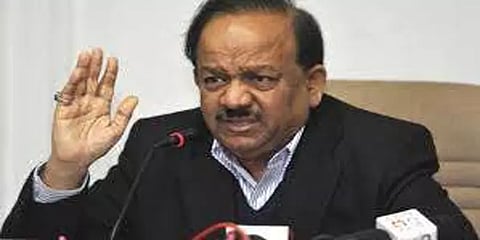 அடுத்த ஆண்டின் தொடக்கத்தில் கொரோனா தடுப்பூசி கிடைக்கும் என்று நம்புகிறேன்: ஹர்ஷ்வர்தன்