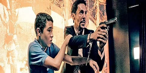 அதிரடி ஆக்ஷன் காட்சிகள் நிறைந்த sleepless night...!