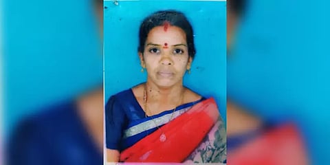 வீட்டு வாசலில் கோலம் போடும்போது பெண் அடித்துக் கொலை