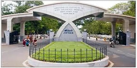 ஜிப்மர் மருத்துவமனையில் சிகிச்சைப் பெற்றுவந்த பெண்ணிடம் தங்க தாலி திருட்டு!