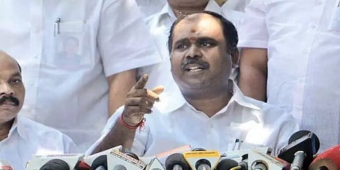 “ராமர், லட்சுமணன்போல் ஓபிஎஸ், ஈபிஎஸ் இருக்கின்றனர்”- உதயகுமார்