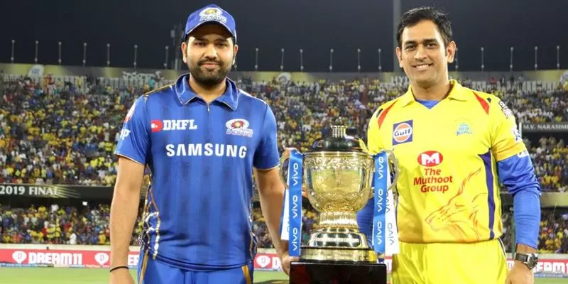 ‘ரோகித்-க்கு நெருக்கடி கொடுக்க இதுதான் தோனியின் பிளான்’ ஆகாஷ் சோப்ரா