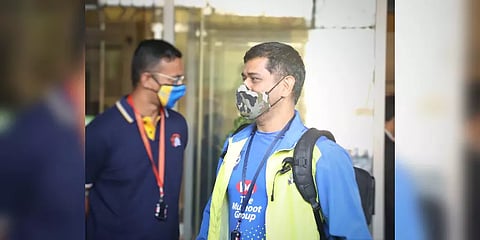 "வேட்டைக்கு கிளம்பிய சிங்கங்கள்" - சிஎஸ்கே ட்வீட்