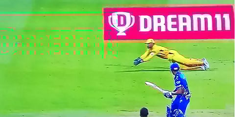 ஐபிஎல் போட்டி : முக்கிய மைல் கல்லை எட்டிய தோனி