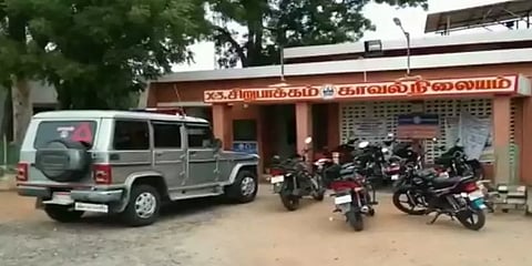 16 வயது சிறுமியை பாலியல் வன்கொடுமை செய்த வளர்ப்பு தந்தை.!