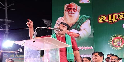 "வேளாண்மை முழுமையாக தனிப்பெருமுதலாளிகளுக்கு தாரைவார்ப்பு”: சீமான் கண்டனம்