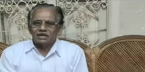 இந்தி தெரியாதா? லோன் கேட்டுசென்ற மருத்துவருக்கு நேர்ந்த அவமதிப்பு