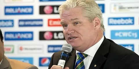 ஆஸ்திரேலிய முன்னாள் கிரிக்கெட் வீரர் டீன் ஜோன்ஸ் மாரடைப்பால் மரணம்