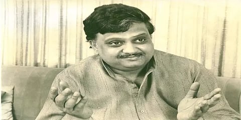 "மறைந்தது பாடும் நிலா" எஸ்பிபி பற்றிய சில தகவல்கள் !