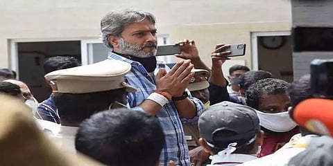 “என் அப்பாவை இழந்ததிலிருந்து மீள அவகாசம் கொடுங்கள்” - எஸ்பிபி சரண்