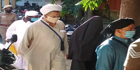 சுற்றுலா விசாவில் வந்து மதப் பிரச்சாரத்தில் ஈடுபட்ட 8பேர் உட்பட 10பேர் விடுதலை...