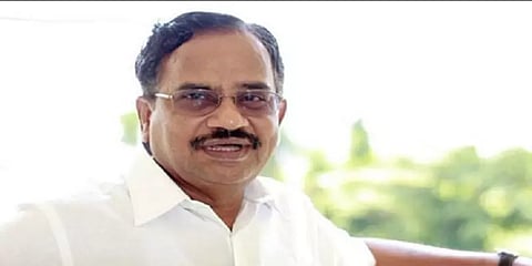 "ரஜினி மட்டுமே மாற்று அரசியலை முன்னிறுத்துவார்" - தமிழருவி மணியன்