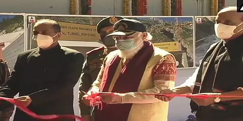 உலகின் நீளமான சுரங்கப்பாதையை நாட்டுக்கு அர்ப்பணித்தார் பிரதமர் மோடி.!