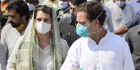 மீண்டும் ஹத்ராஸ் நோக்கி புறப்பட்ட ராகுல், பிரியங்கா...!