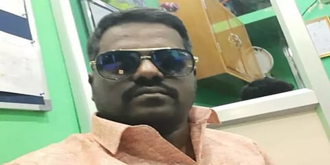 காரில் வந்தவரை வழிமறித்து வெட்டிக் கொலை செய்த கும்பல்... படப்பையில் பரபரப்பு...!