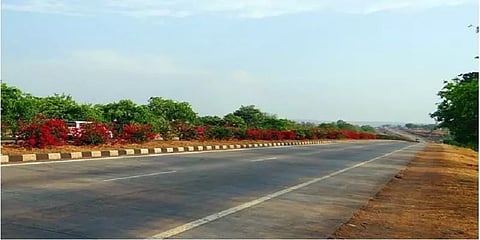 நாக்பூர்: பாலியல் வன்கொடுமை புகாருக்காக 800 கி.மீ பயணம் செய்த பெண்